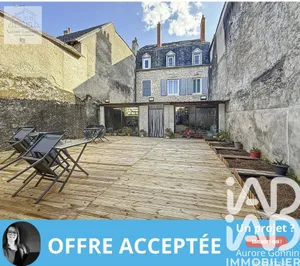 House in Saint-Pierre-le-Moûtier (58240)