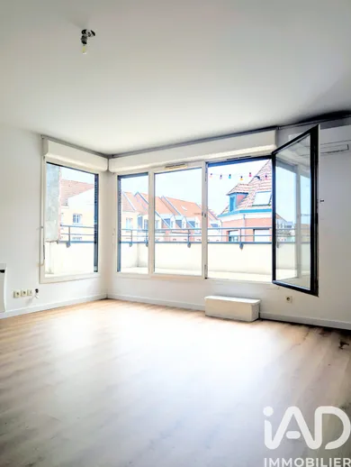 Apartment in Lille (59800)