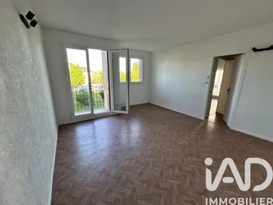 Appartement à Parthenay (79200)