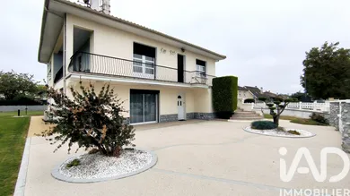 Maison à Artix (64170)