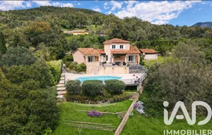 Maison à Le Plan-de-la-Tour (83120)