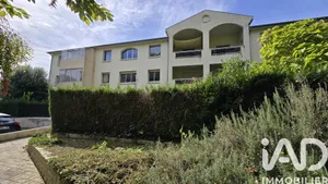 Apartment in Niort (79000)