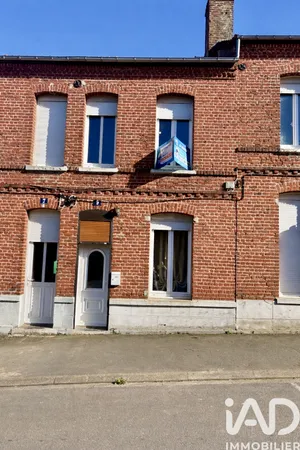 Townhouse in Saint-Pol-sur-Ternoise (62130)