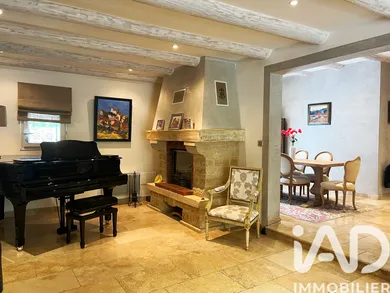 Mas à Mollégès (13940)