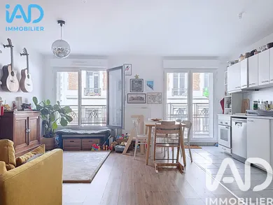 Apartment in Saint-Ouen-sur-Seine (93400)