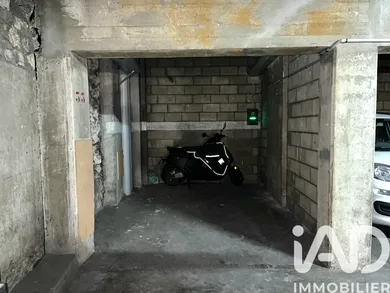 Parking à Paris (75006)