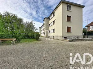 Apartment in Dammarie-lès-Lys (77190)