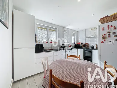 Appartement à Dammarie-lès-Lys (77190)