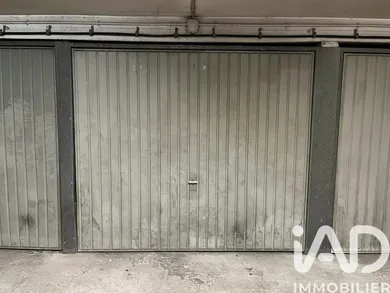 Garage à Paris (75015)