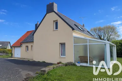 Traditional house in Pleumeur-Bodou (22560)