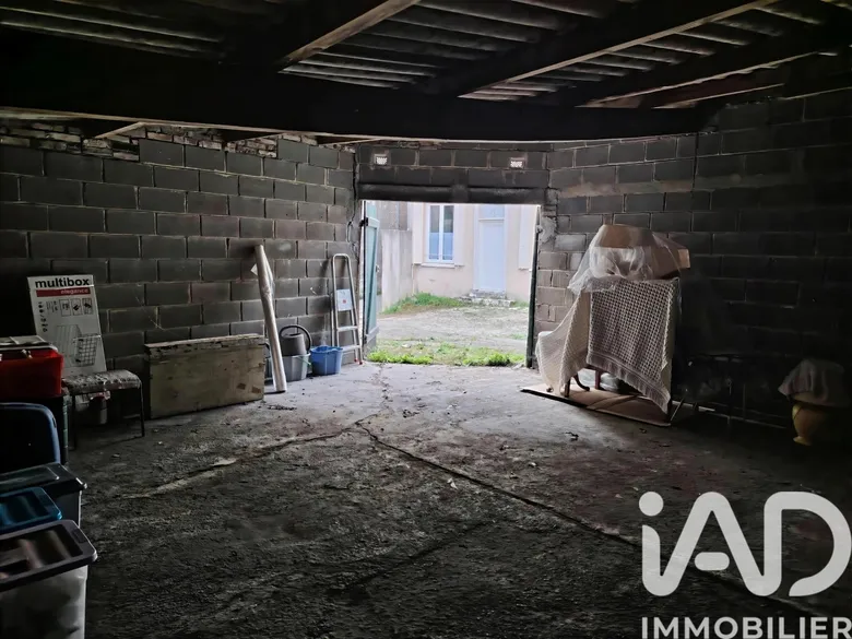 Parking 43 m² · à Chartres · 43 m² · 45 000 €