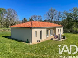 Maison de village à Toulonjac (12200)