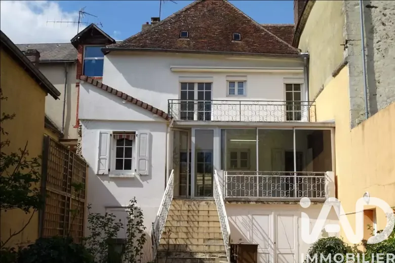 Maison 5 pièces 140 m² · à La Bazoche-Gouet · 140 m² · 149 000 €