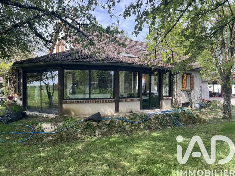 Maison 7 pièces 173 m² · à Josnes · 173 m² · 248 000 €