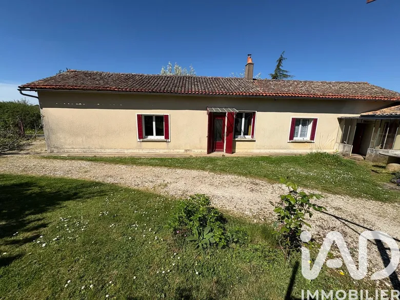 Maison 3 pièces 76 m² · à Sauze-Entre-Bois · 76 m² · 91 000 €