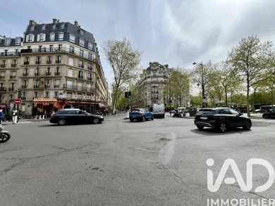 Parking à Paris (75007)