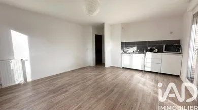 Apartment in Trappes (78190)