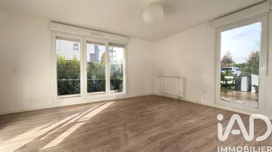 Apartment in Trappes (78190)