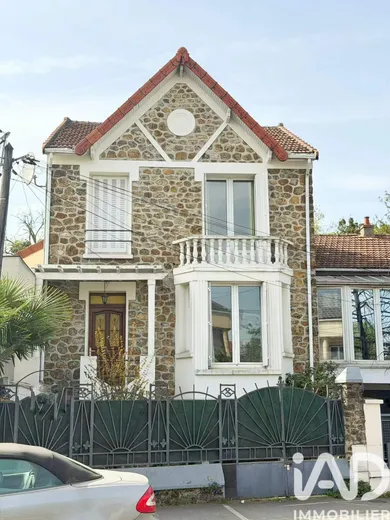 Pavillon à Bondy (93140)