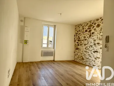 Apartment in Saint-Étienne-de-Montluc (44360)