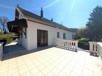House in Nogent (52800)