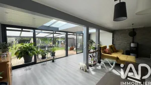 Maison traditionnelle à Saint-Fargeau-Ponthierry (77310)