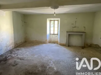 Maison de campagne à Asasp-Arros (64660)