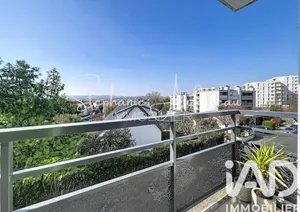 Apartment in Fresnes (94260)