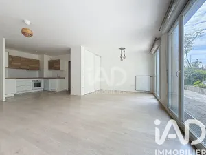 Apartment in Noisy-le-Grand (93160)