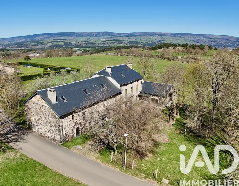 Maison 8 pièces 153 m² · à Val d'Arcomie · 153 m² · 365 000 €
