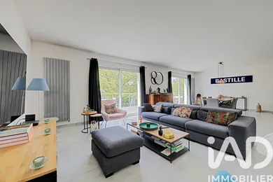 Maison à Vaires-sur-Marne (77360)