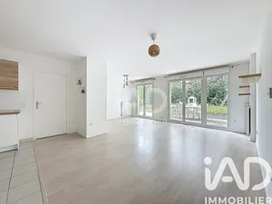 Appartement à Noisy-le-Grand (93160)
