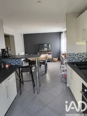 Maison d'architecte à Genas (69740)