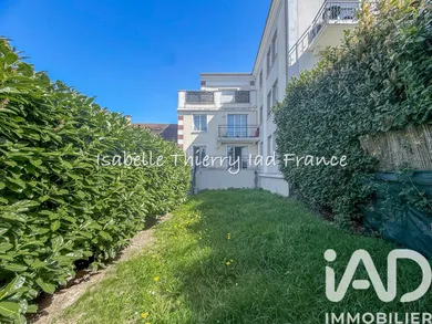 Apartment in Villebon-sur-Yvette (91140)