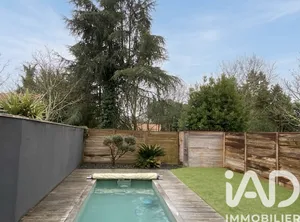 Maison à Mérignac (33700)