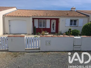 Traditional house in Saint-Hilaire-de-Riez (85270)