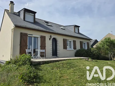 Traditional house in Montreuil-Juigné (49460)