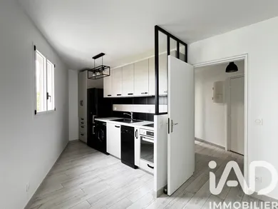 Apartment in Noisy-le-Grand (93160)
