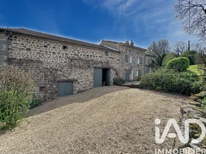 Maison de campagne à Auzelles (63590)