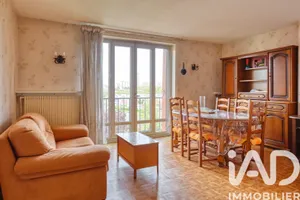 Apartment in Épinay-sur-Seine (93800)