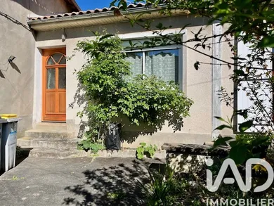House in Poitiers (86000)
