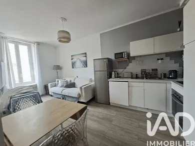 Apartment in Cannes (06400)