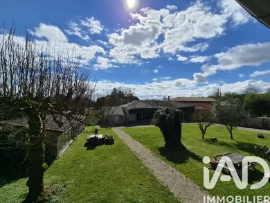 Maison de campagne à Melleran (79190)