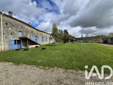 Maison de campagne à Melleran (79190)