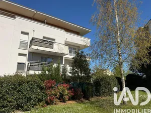 Apartment in Lieusaint (77127)