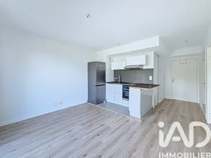 Apartment in Vaires-sur-Marne (77360)