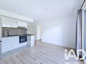 Apartment in Vaires-sur-Marne (77360)