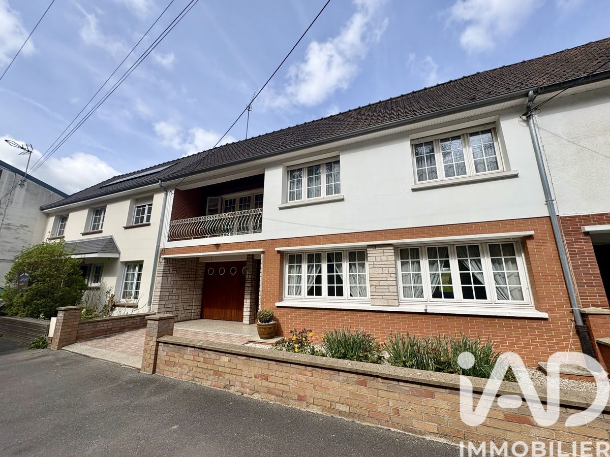 Vente maison à Saint-Pol-sur-Ternoise (62130) : maison de ville 6 pièces 102 m² - 1995962