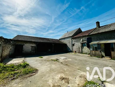 Maison de village à Angerville (91670)