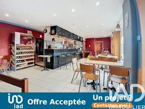 Building in Montreuil-le-Gast (35520)